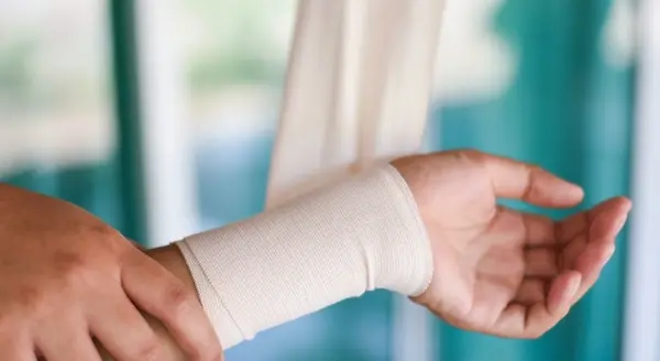 Cómo saber si es fractura o esguince de muñeca