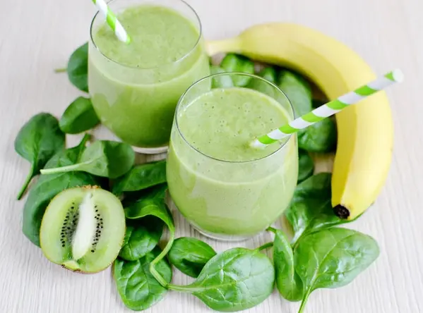 Receta 4 Batido de espinacas, plátano y avena